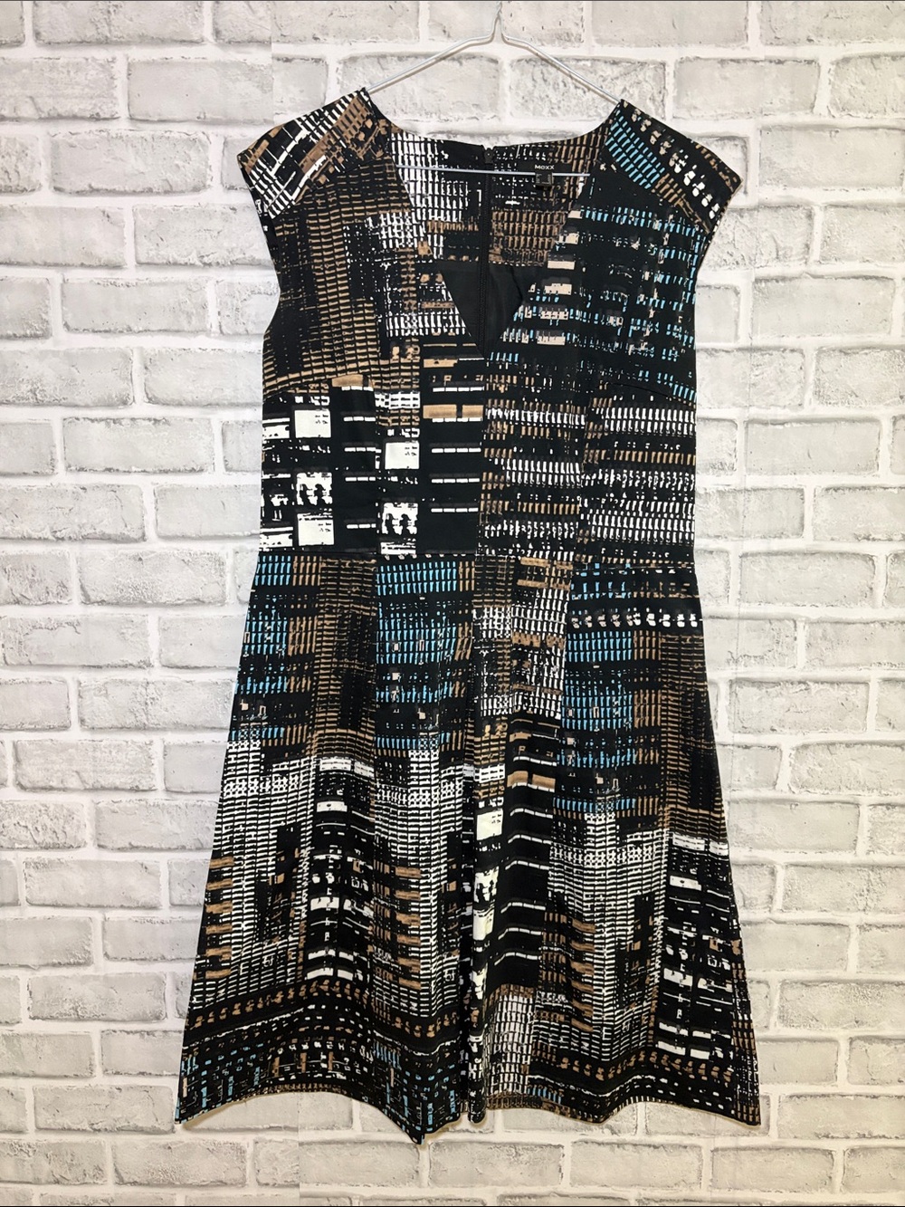 Mexx Sleeveless Abstract Print A-Line Dress in Black, Brown & Teal, size 10